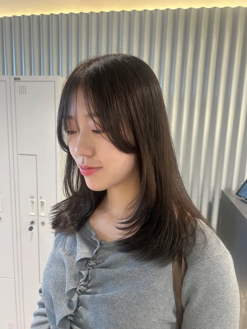 ミディアム カット トリートメント 🫒オリーブ/レイヤ ーカット🌿‬モエカのヘアスタイル