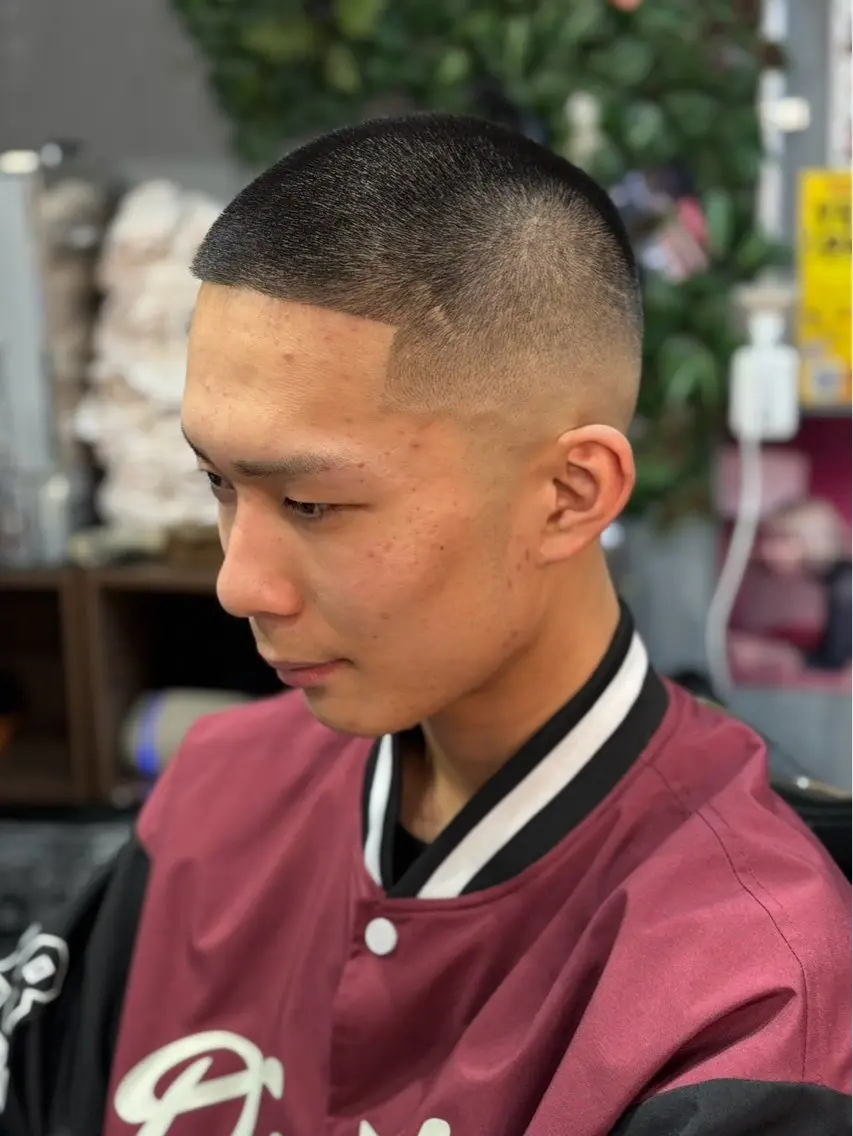 「ご新規様限定」フェードカット💈「坊主フェード」minimoの口コミ投稿でこのお値段です!の写真
