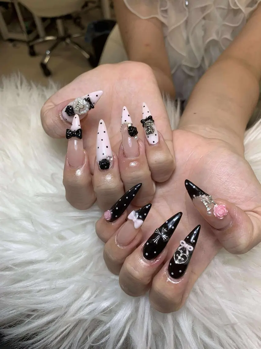 ネイル ハンドネイル ANH NAIL ゴテゴテ専門店💎のネイルデザイン