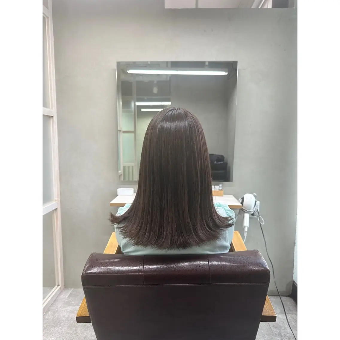 セミロング カラー オレンジ カット ヘアカラー ｔｏｃｃａ /ｅｒｉのヘアスタイル
