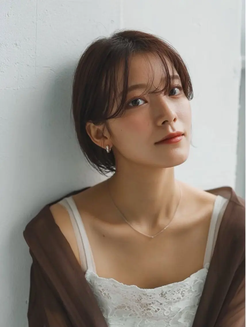 ショート ボブ カット 小澤 俊輔のヘアスタイル