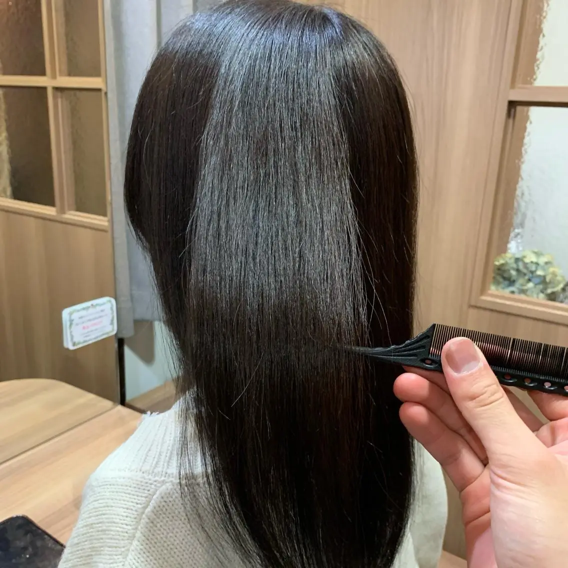 セミロング カラー TOMOKI hanareのヘアスタイル