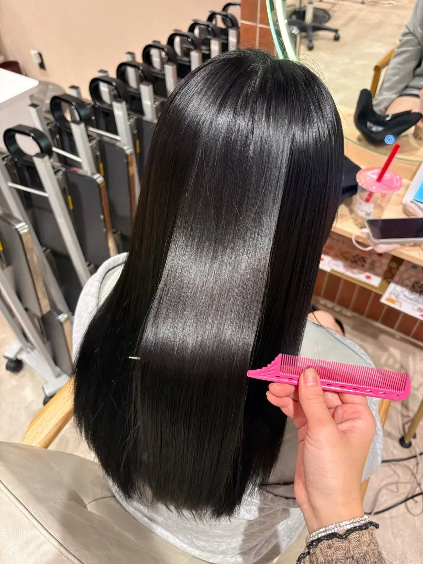 ロング ヘアカラー トリートメント ハイトーン/髪質改善 こはる🎀のヘアスタイル