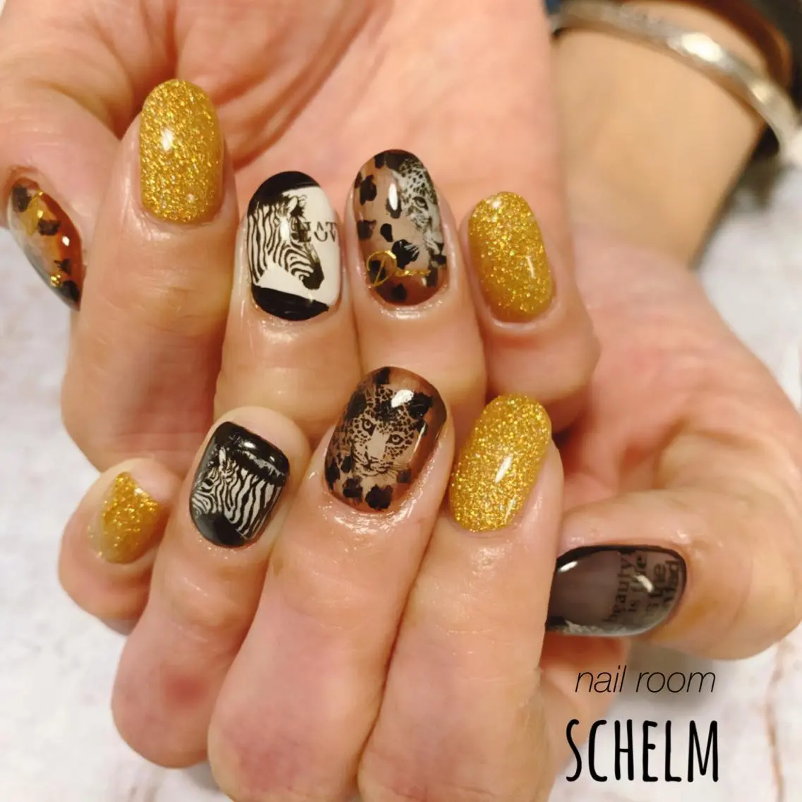 ネイル ハンドネイル nail room シュレムのネイルデザイン