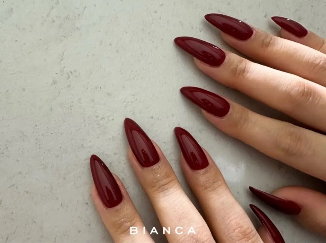 ネイル ジェルネイル パラジェル ハンドネイル Bianca浦和西口 ANNAのネイルデザイン
