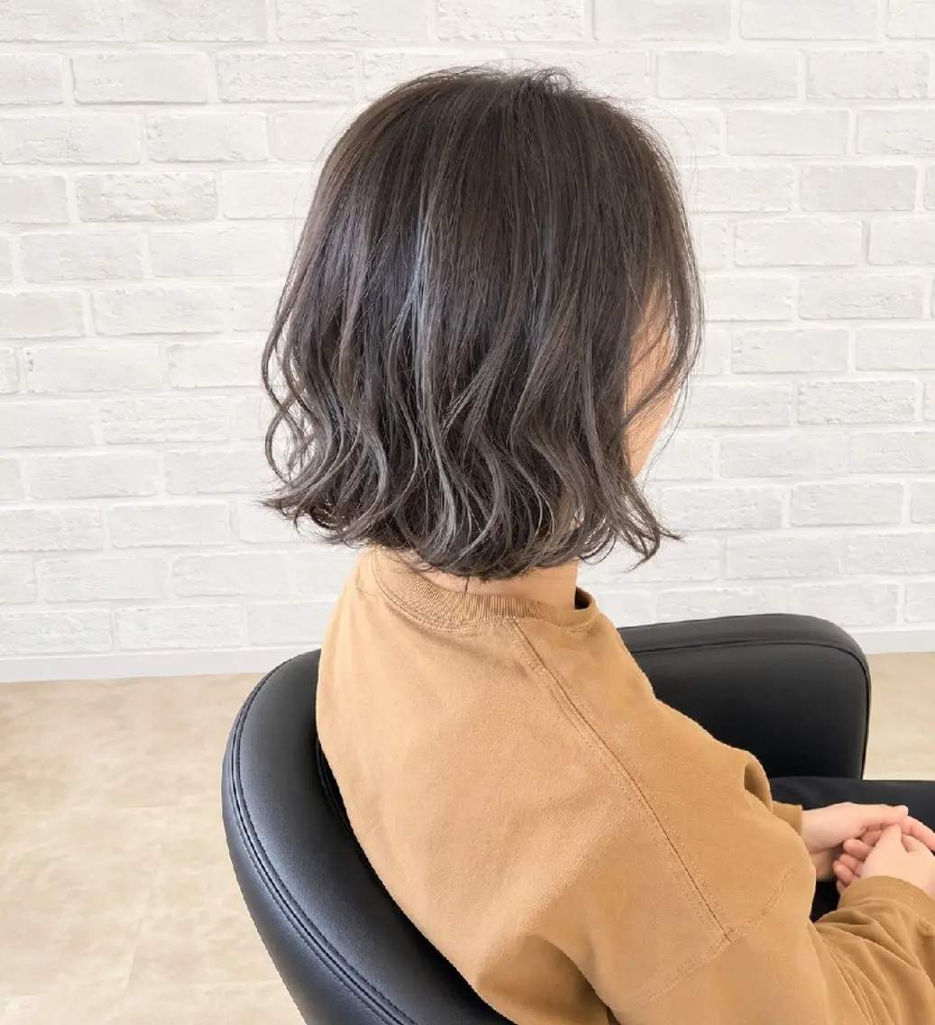 ショート カラー 齋藤 真理子のヘアスタイル
