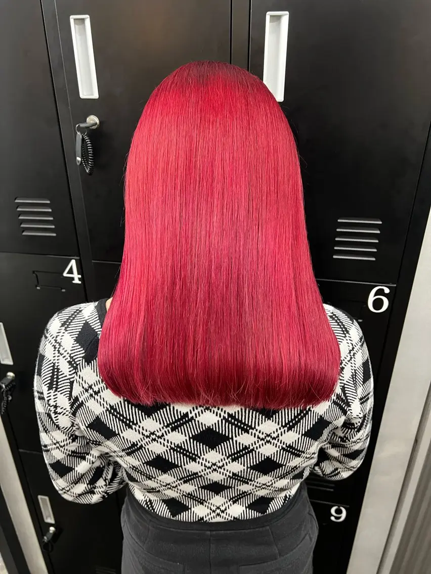ロング カラー レッドカラー カット ヘアカラー 透明感カラー特化🫧 🦋栗原🦋のヘアスタイル