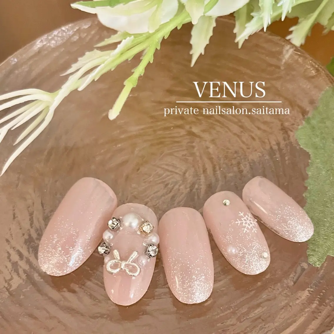 ネイル マグネットネイル nailsalon VENUSのネイルデザイン