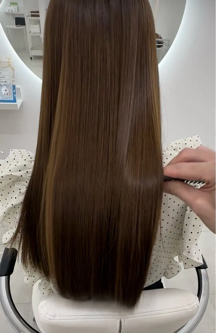 ロング aini上本町 吉元直明のヘアスタイル
