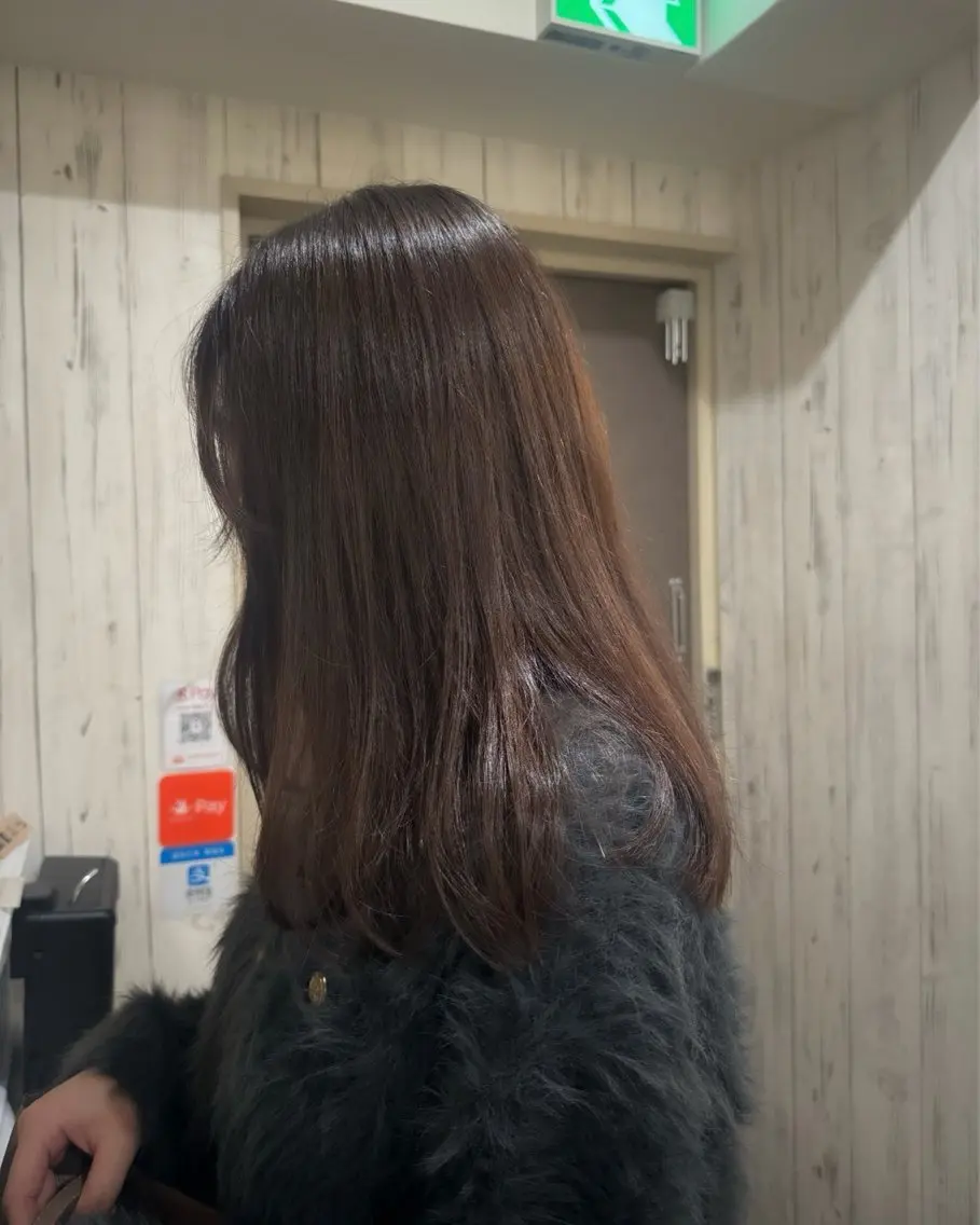 セミロング カラー ブラウンカラー ショコラブラウン 30日空き◎艶髪 misatoのヘアスタイル