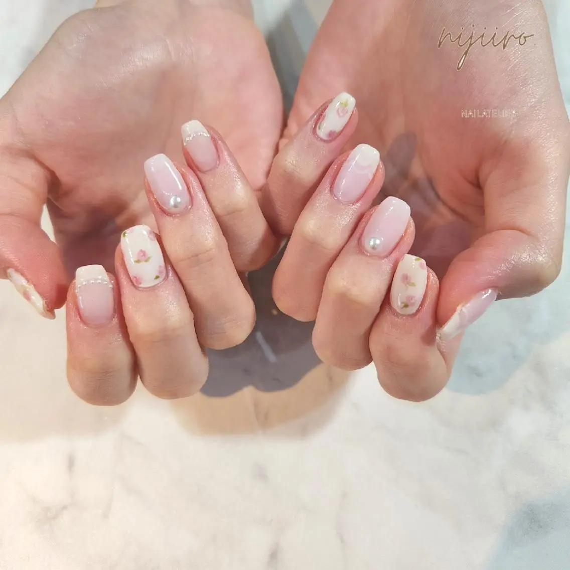 ネイル ハンドネイル nijiiro🌈 サトウのネイルデザイン