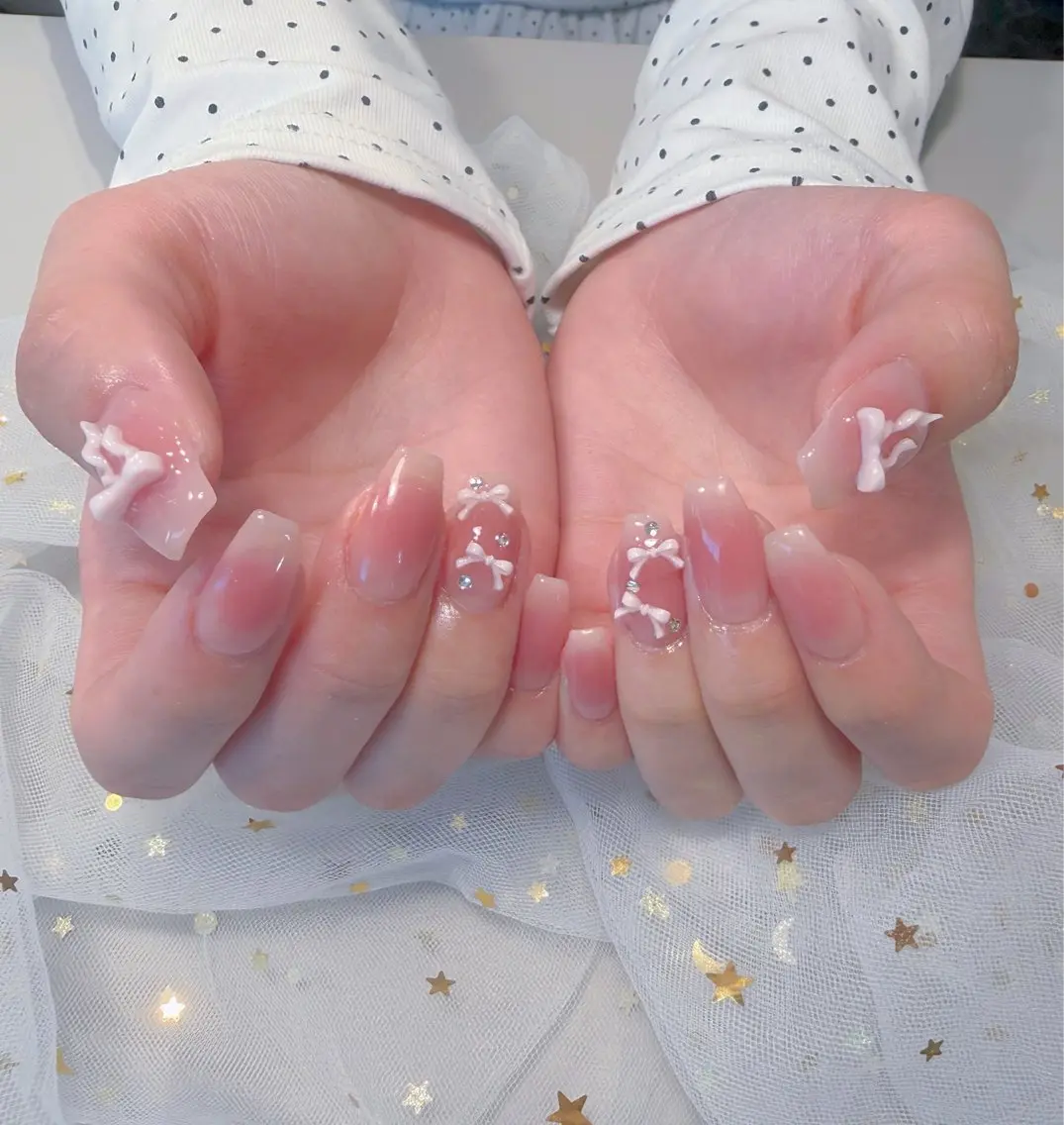 ネイル チークネイル U.MI Nail Salonのネイルデザイン
