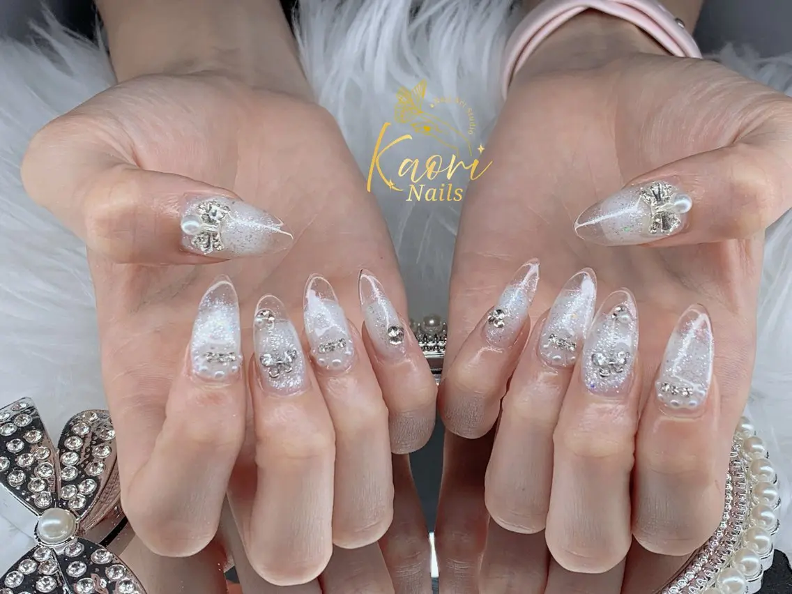ネイル チークネイル ドット フレンチネイル ジェルネイル グラデーション Kaori Nailのネイルデザイン