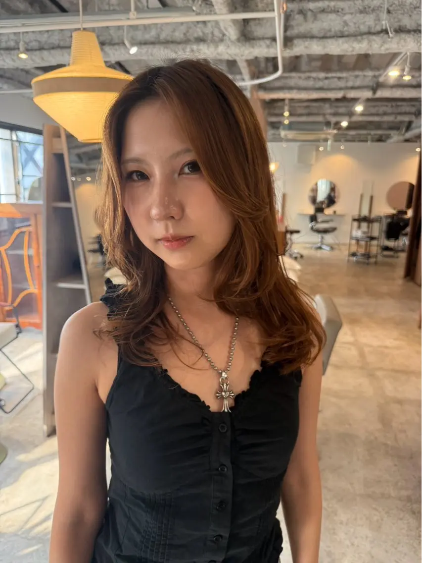 セミロング カラー カット ヘアカラー トリートメント Hayashi Shioriのヘアスタイル