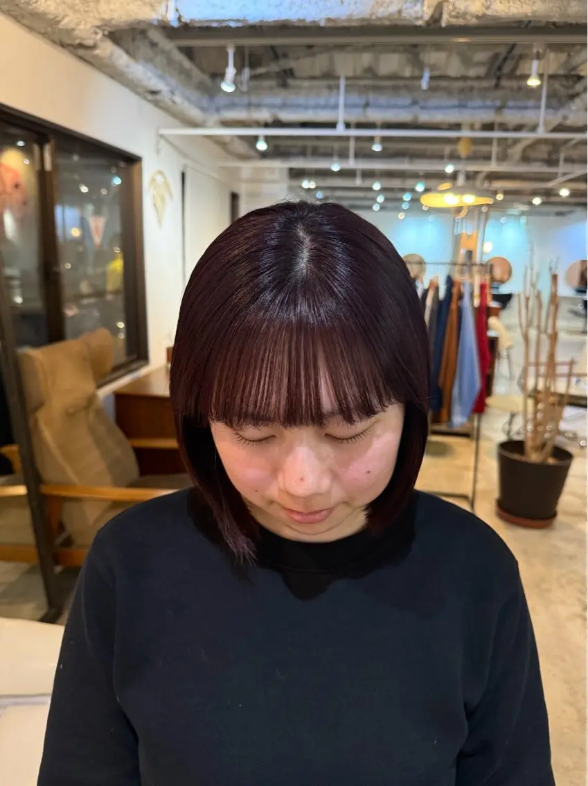 ミディアム カラー Miyu .のヘアスタイル