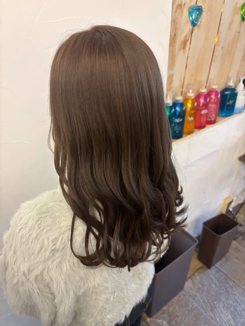 カラー ベージュカラー オリーブベージュ ヘアカラー NAGONSTYLE 田村　莉生のヘアスタイル