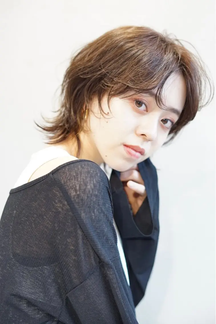 ショート 髪質改善ストレート 🌈似合わせカットのヘアスタイル