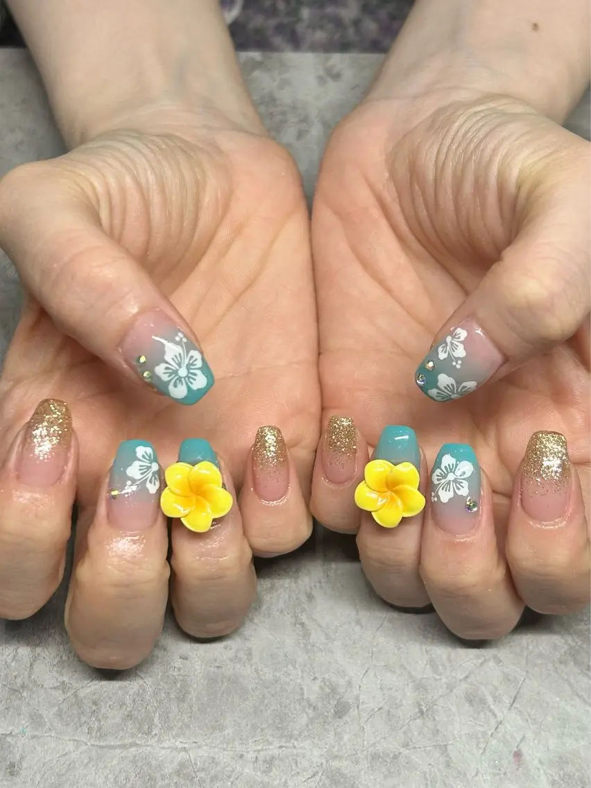 ネイル ハンドネイル IROHA NAIL 愛音のネイルデザイン
