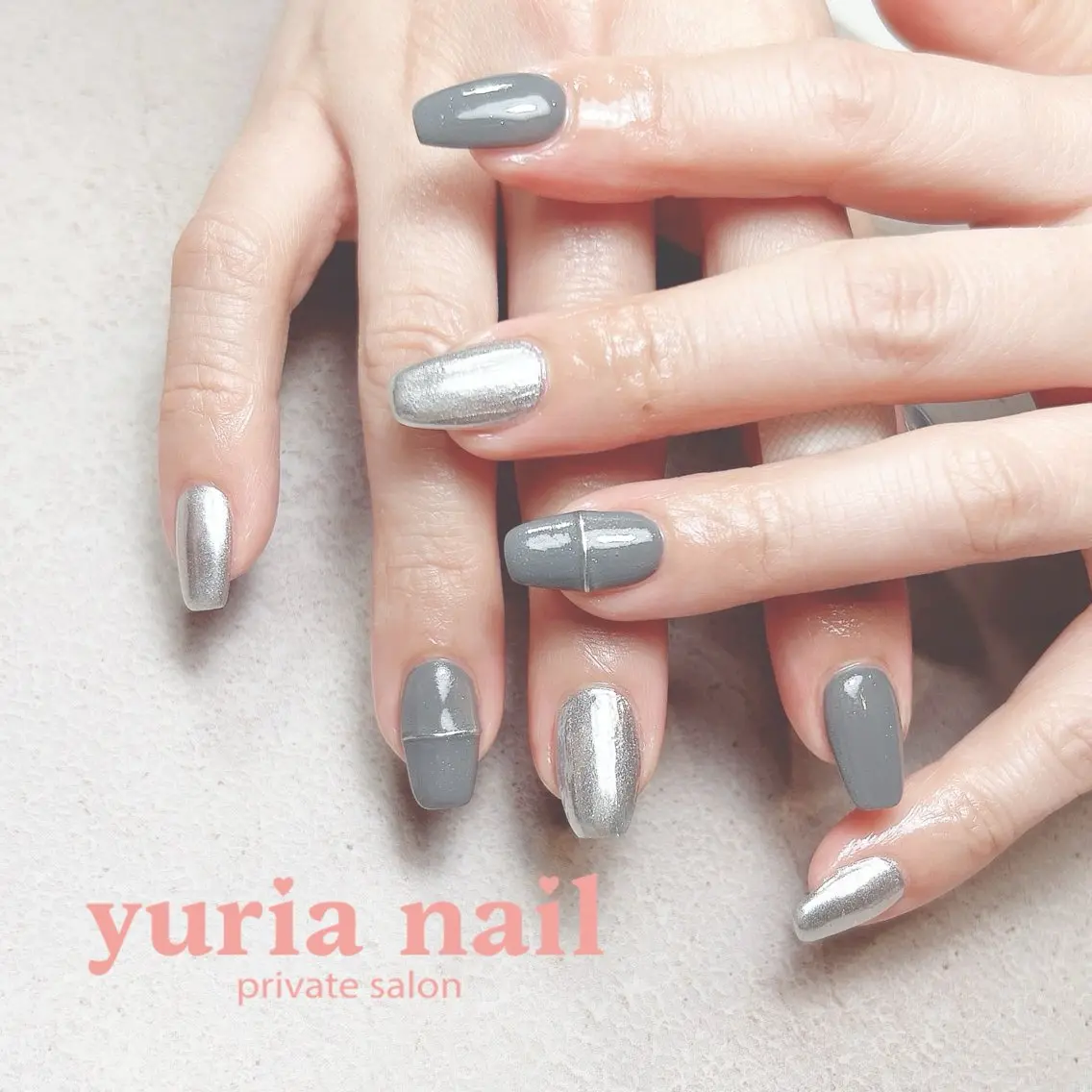 ネイル ジェルネイル マットネイル ミラーネイル 持ち込み シルバー ハンドネイル 小林 ゆりあのネイルデザイン