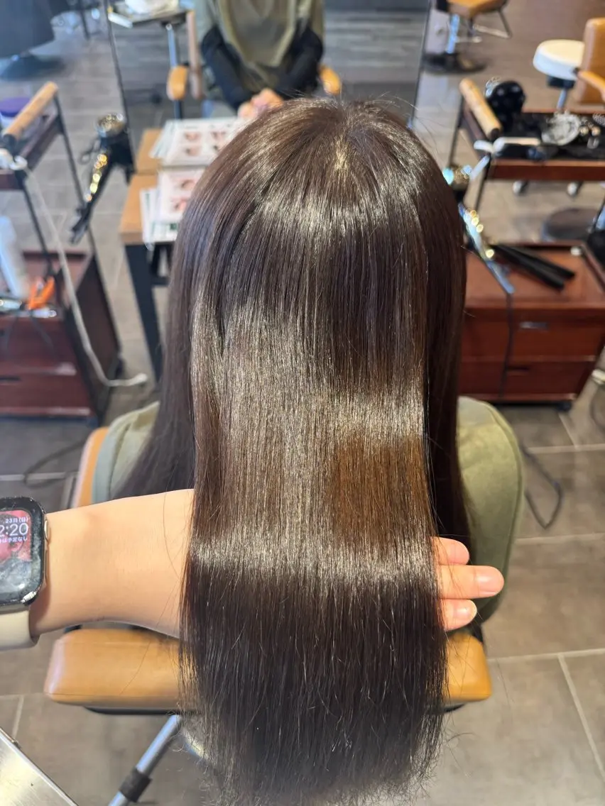ロング カット ヘアカラー トリートメント 松下 紗季のヘアスタイル