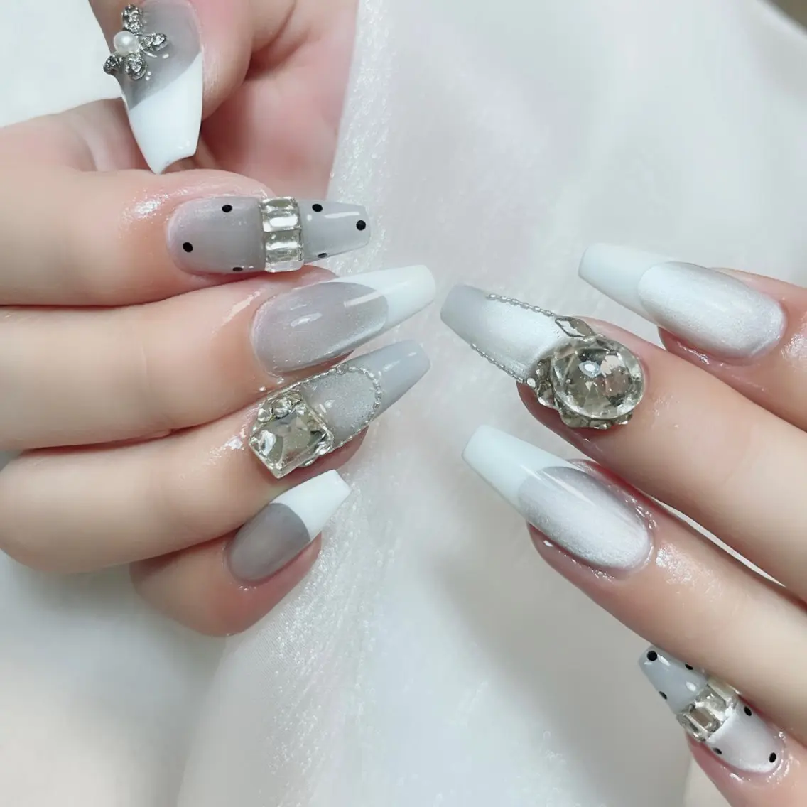 ネイル Amina nail salonのネイルデザイン