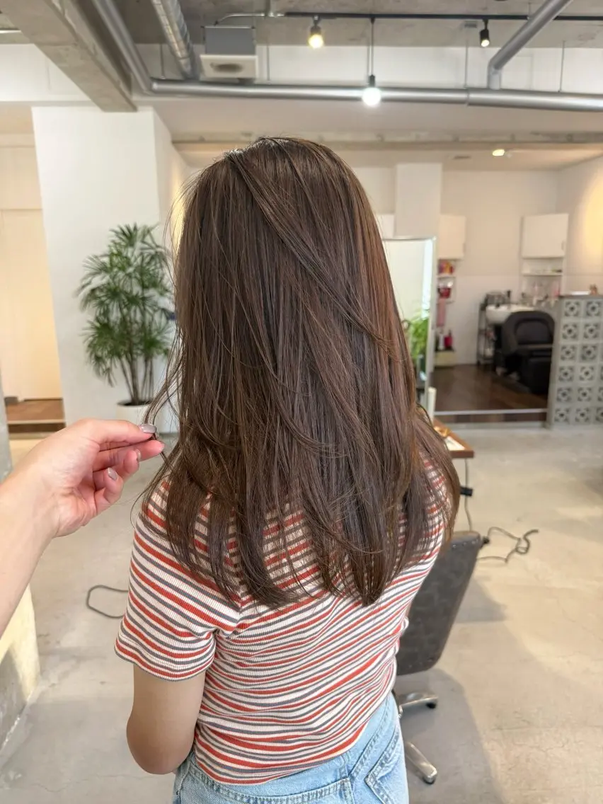 セミロング カラー カット ヘアカラー トリートメント カイリ /レイヤーカットのヘアスタイル