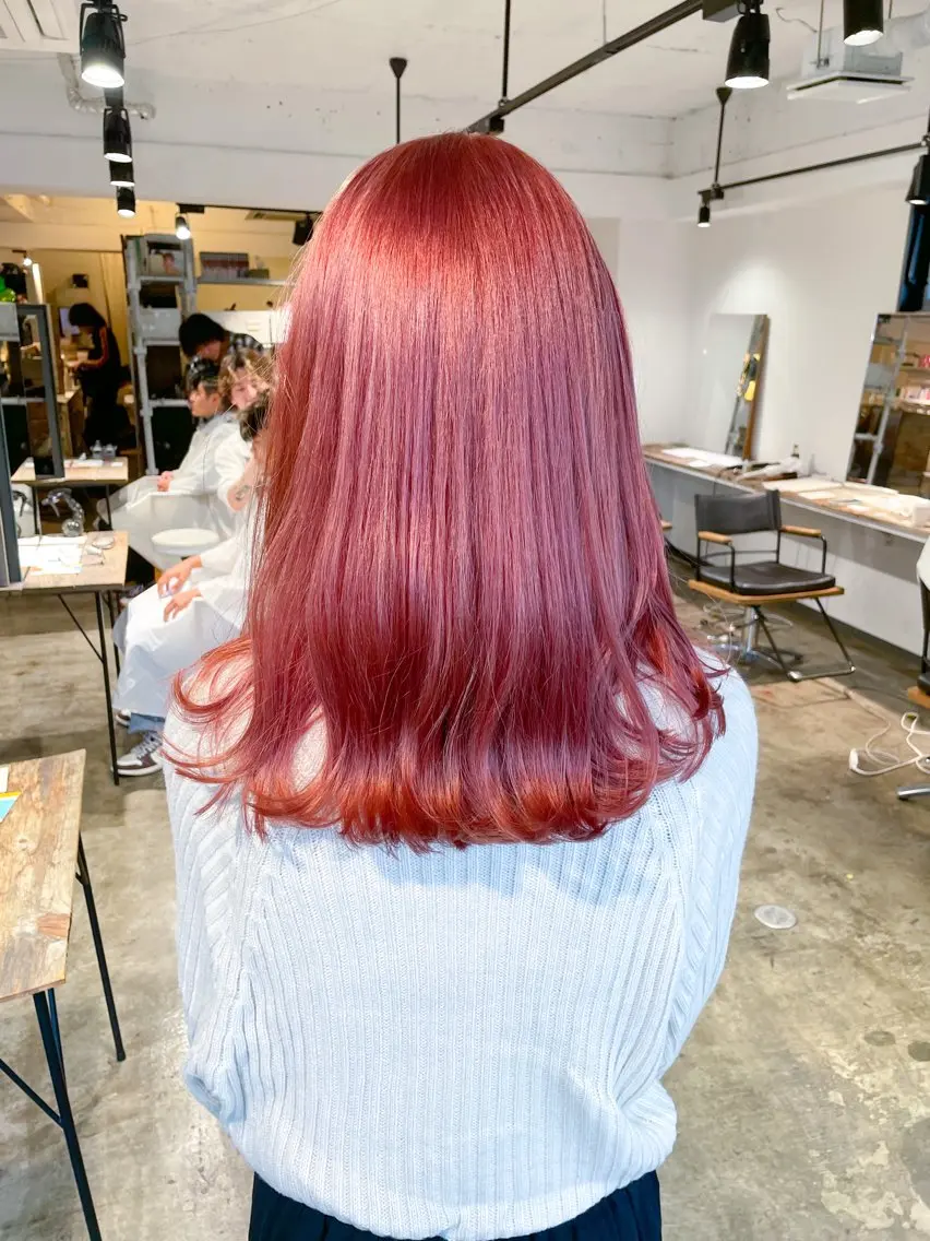 ミディアム カラー ハイトーンカラー ピンクカラー ヘアカラー トリートメント ハイトーン/レイヤー /ケアブリーチ石川治のヘアスタイル