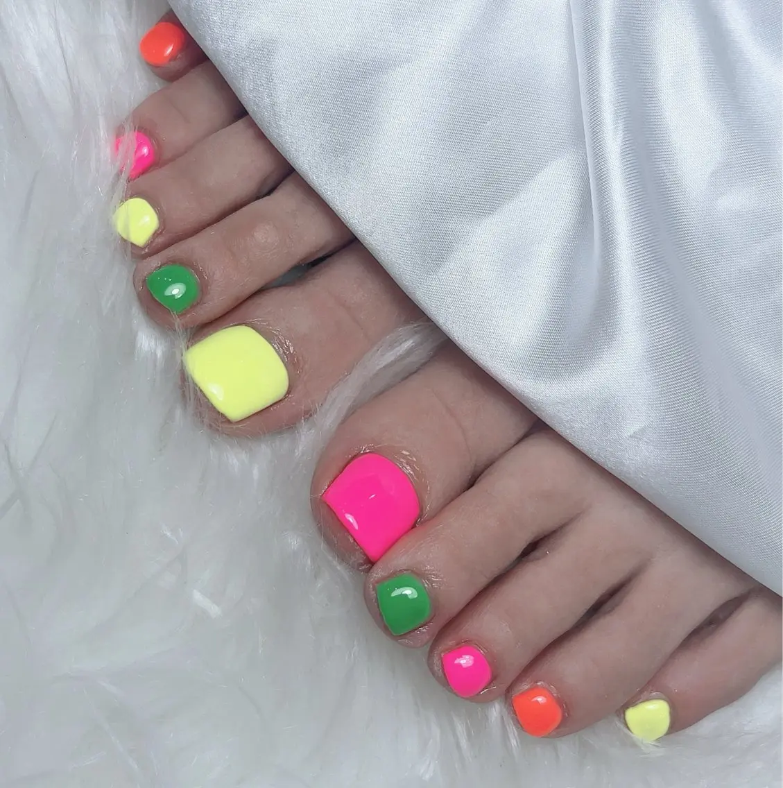 フットネイルワンカラーの写真