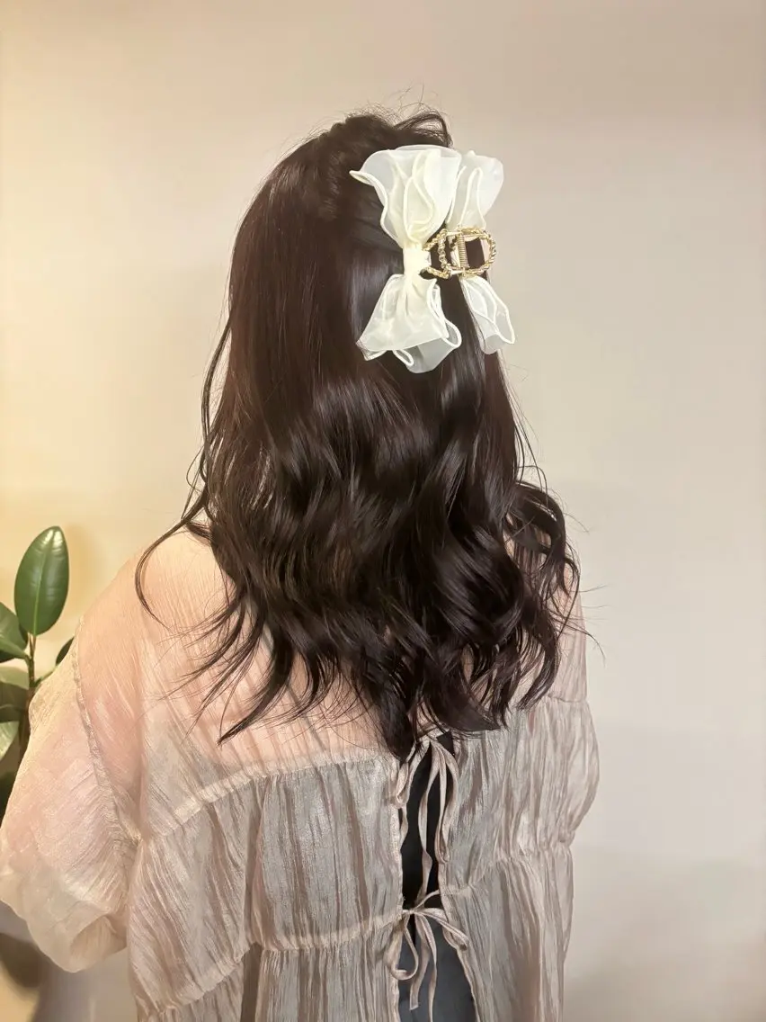 ミディアム カット ヘアカラー トリートメント 透明感カラー/ レイヤー/あやねのヘアスタイル