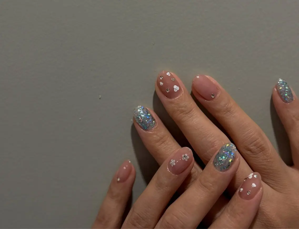 ネイル フレンチネイル マグネットネイル 持ち込み ニュアンスネイル ワンカラーネイル ハンドネイル LINEA.nail Kozueのネイルデザイン