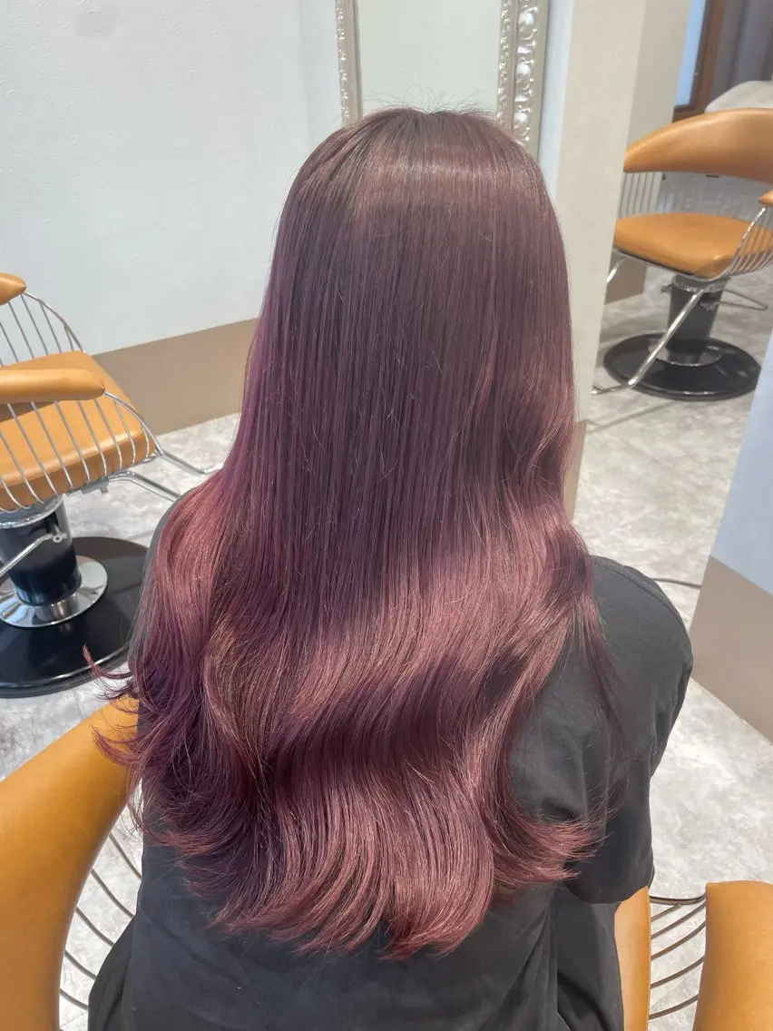 カラー ブリーチ ラベンダーカラー ピンクカラー ピンクラベンダー ヘアカラー emusalon Rinaのヘアスタイル