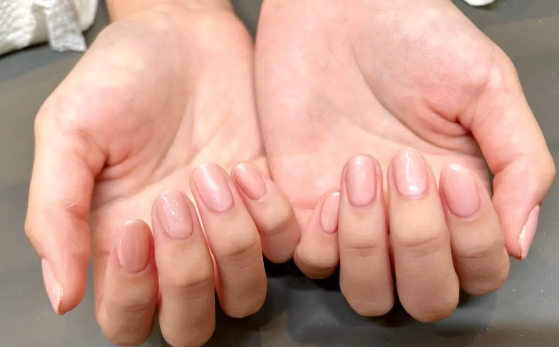 ショート Okochi 💅🏻✨のネイルデザイン