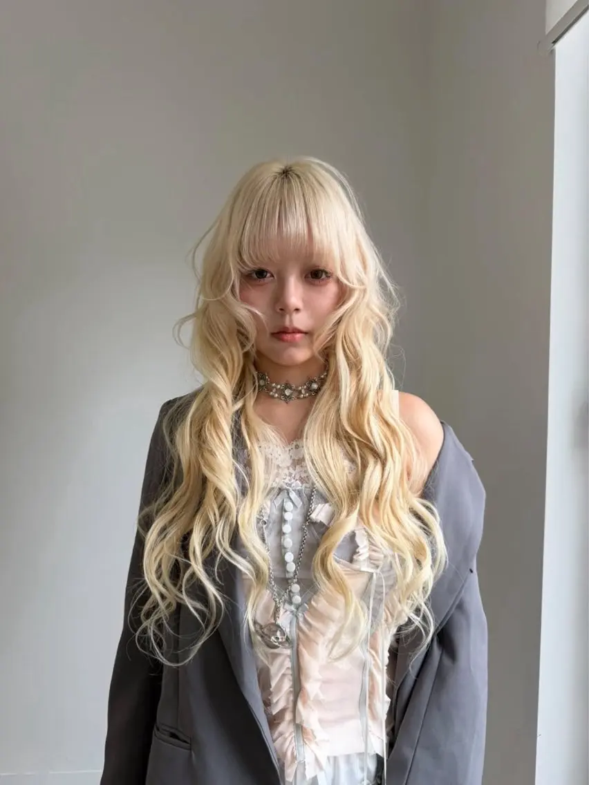 ロング カラー カラーモデル募集 岩井綺良のヘアスタイル