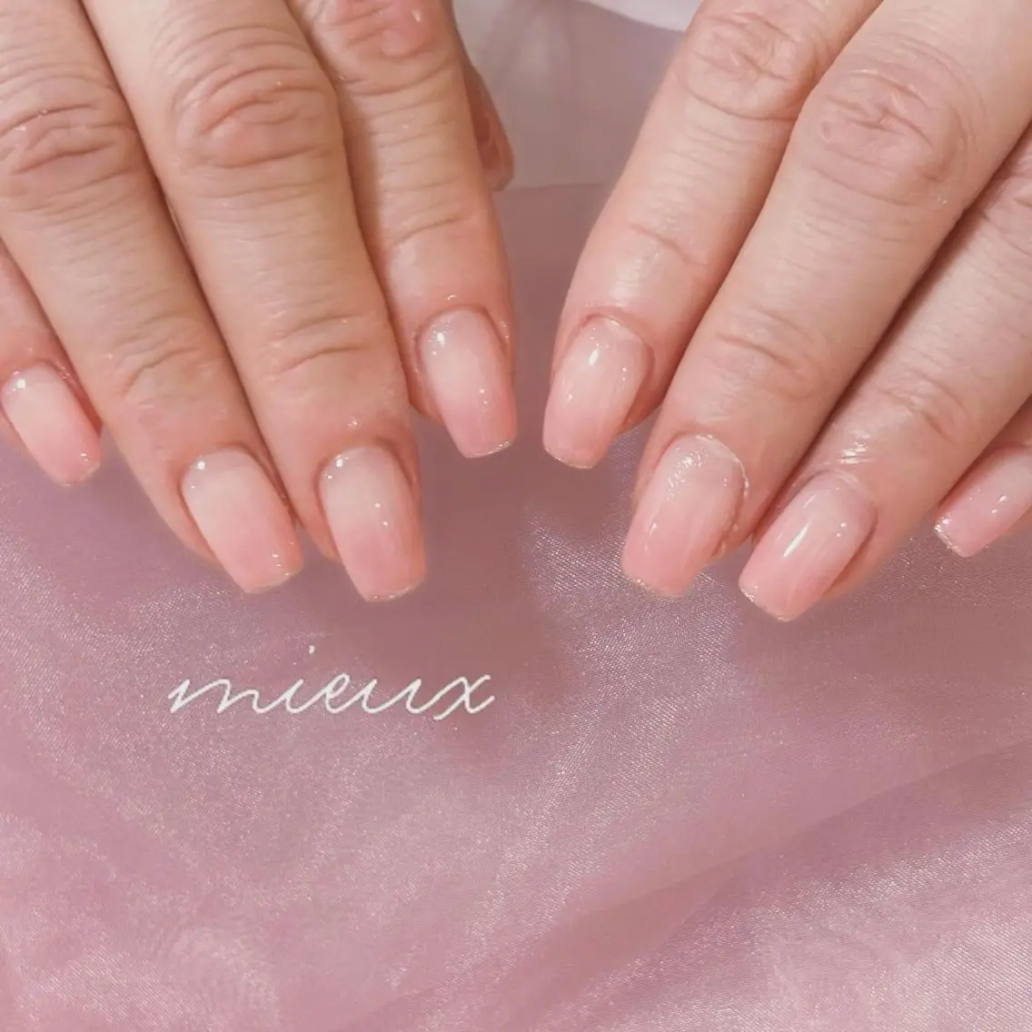 ネイル ラメ(グリッター) ハンドネイル nailsalon mieuxのネイルデザイン