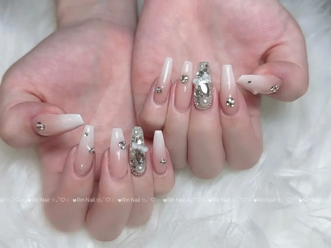 ネイル ブルー ジェルネイル ガーリー グラデーション グリーン ハンドネイル Rin Nail 新大久保店のネイルデザイン