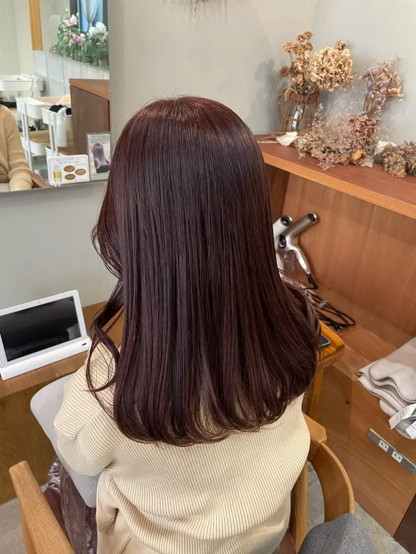 セミロング カラー 山下 悠月のヘアスタイル