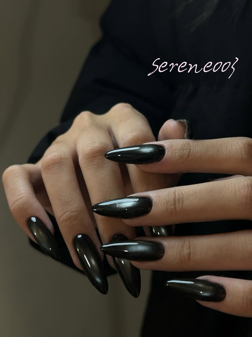 ネイル アートネイル フレンチネイル ジェルネイル キラキラネイル 韓国ネイル ハンドネイル ICE Nailsのネイルデザイン