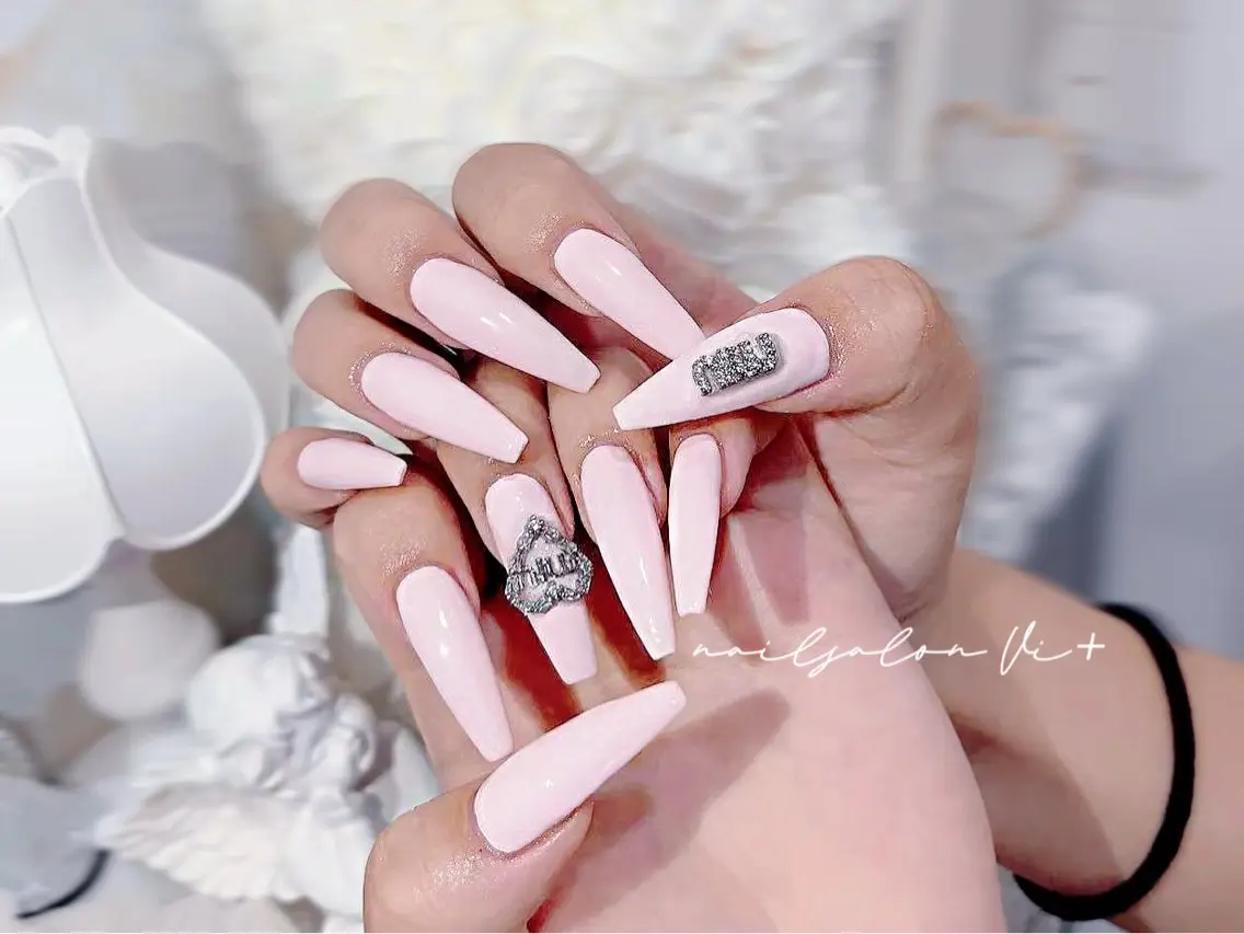 ネイル ハンドネイル ✨Nailsalon Vi+✨のネイルデザイン