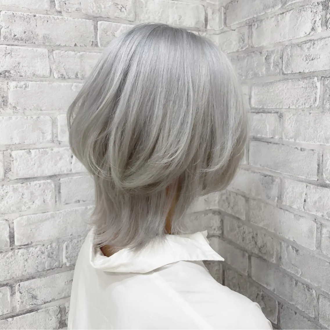 ショート カラー ヘアアレンジ ブリーチ ショートヘア ウルフカット カット ヘアカラー トリートメント 秋山 幸太のヘアスタイル