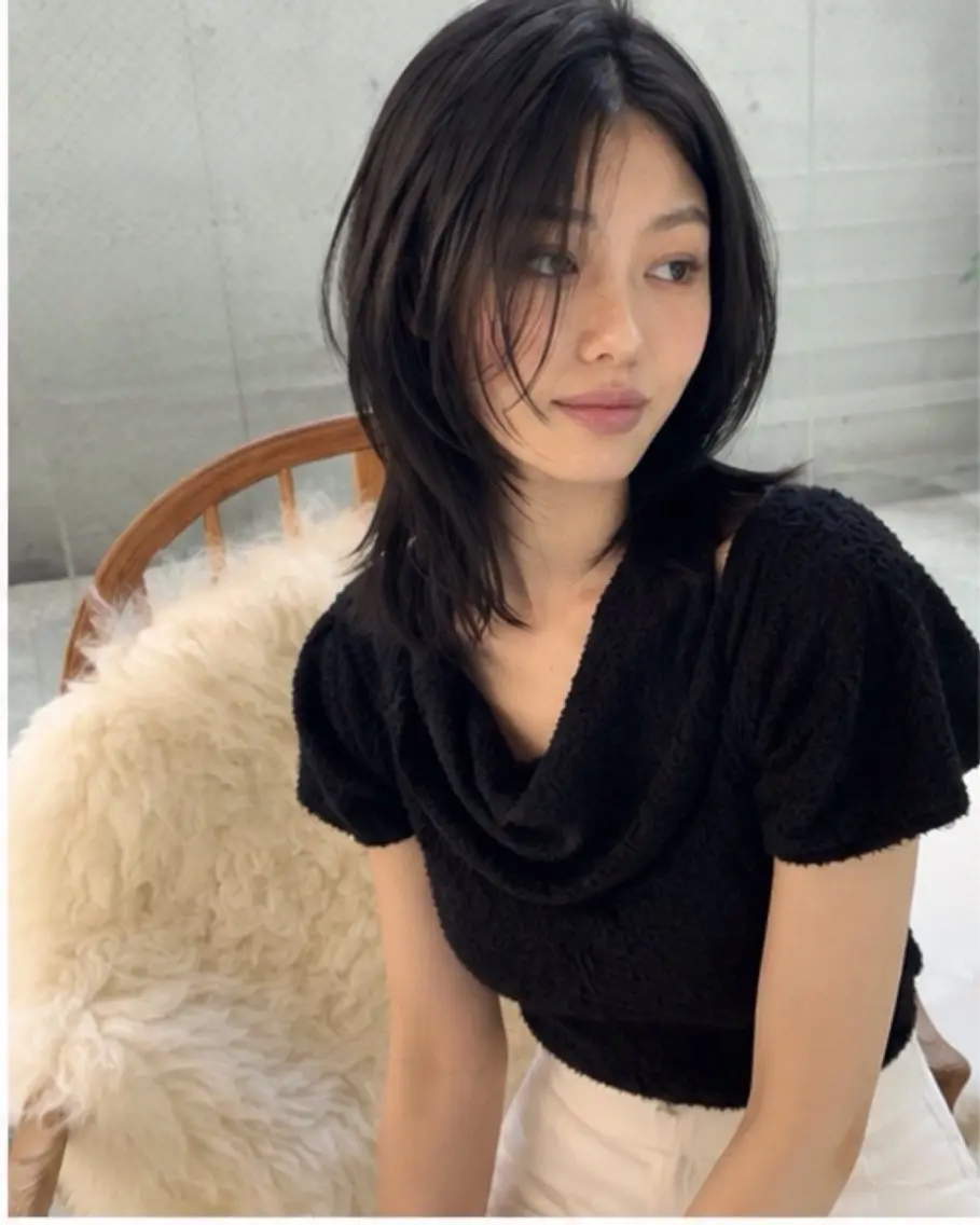 ミディアム ハッシュカット 韓国風ヘア レイヤーカット トリートメント pia 薬院のヘアスタイル