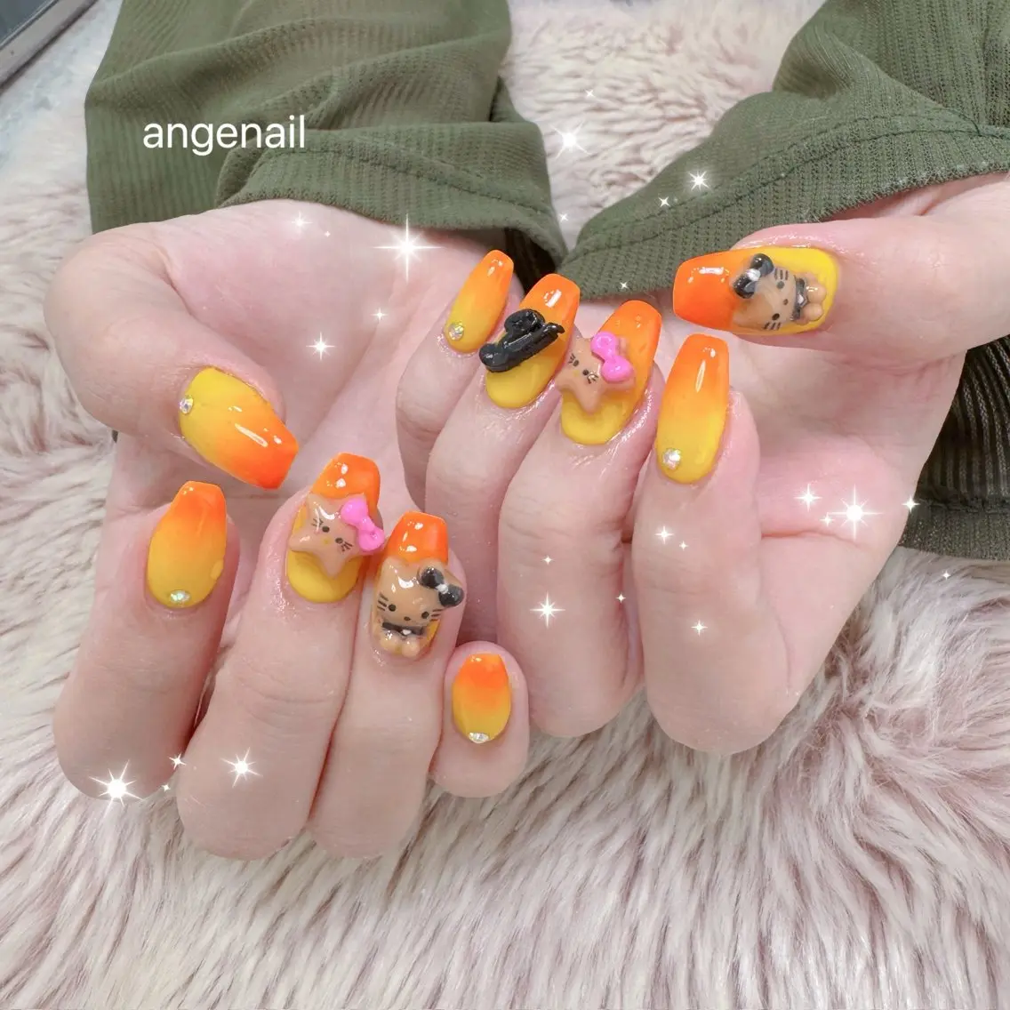 ネイル ハンドネイル オーナーネイリスト MAKIのネイルデザイン