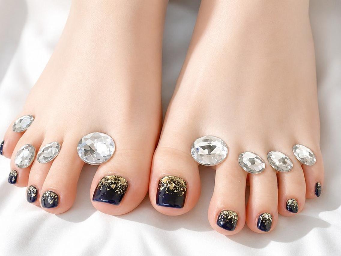 ネイル フットネイル フットネイル Lili Nail Studio西荻窪店のネイルデザイン