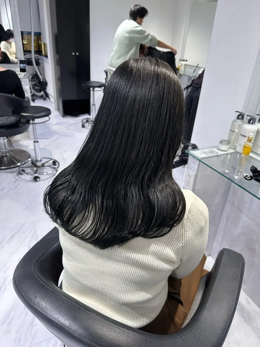 セミロング junna🤍調布 まつ毛/眉のマツエク・マツパデザイン