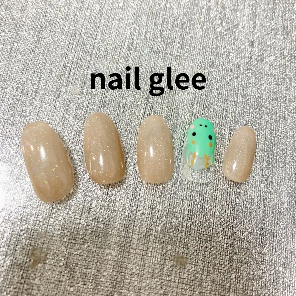 ネイル ハンドネイル RISA nail gleeのネイルデザイン
