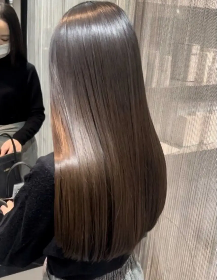 ロング トリートメント NENE .のヘアスタイル