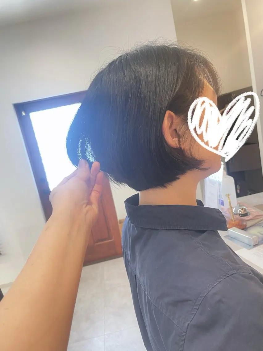 ショート やまこし 美裕樹のヘアスタイル