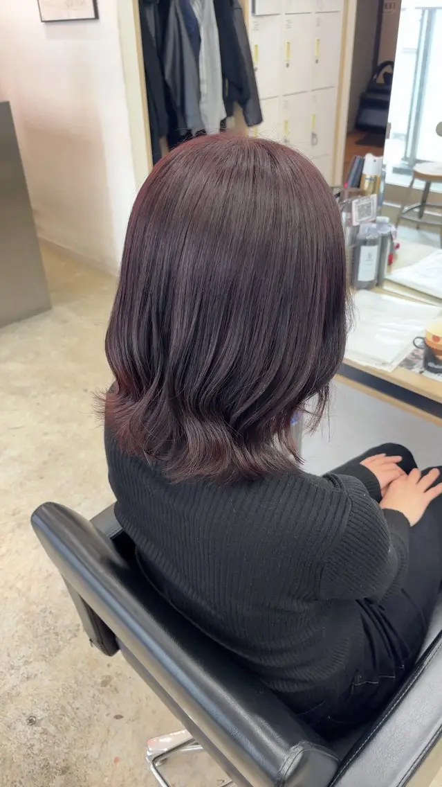 ミディアム カラー カット ヘアカラー トリートメント 🪽髪質改善縮毛矯正 🤍MIU🤍のヘアスタイル