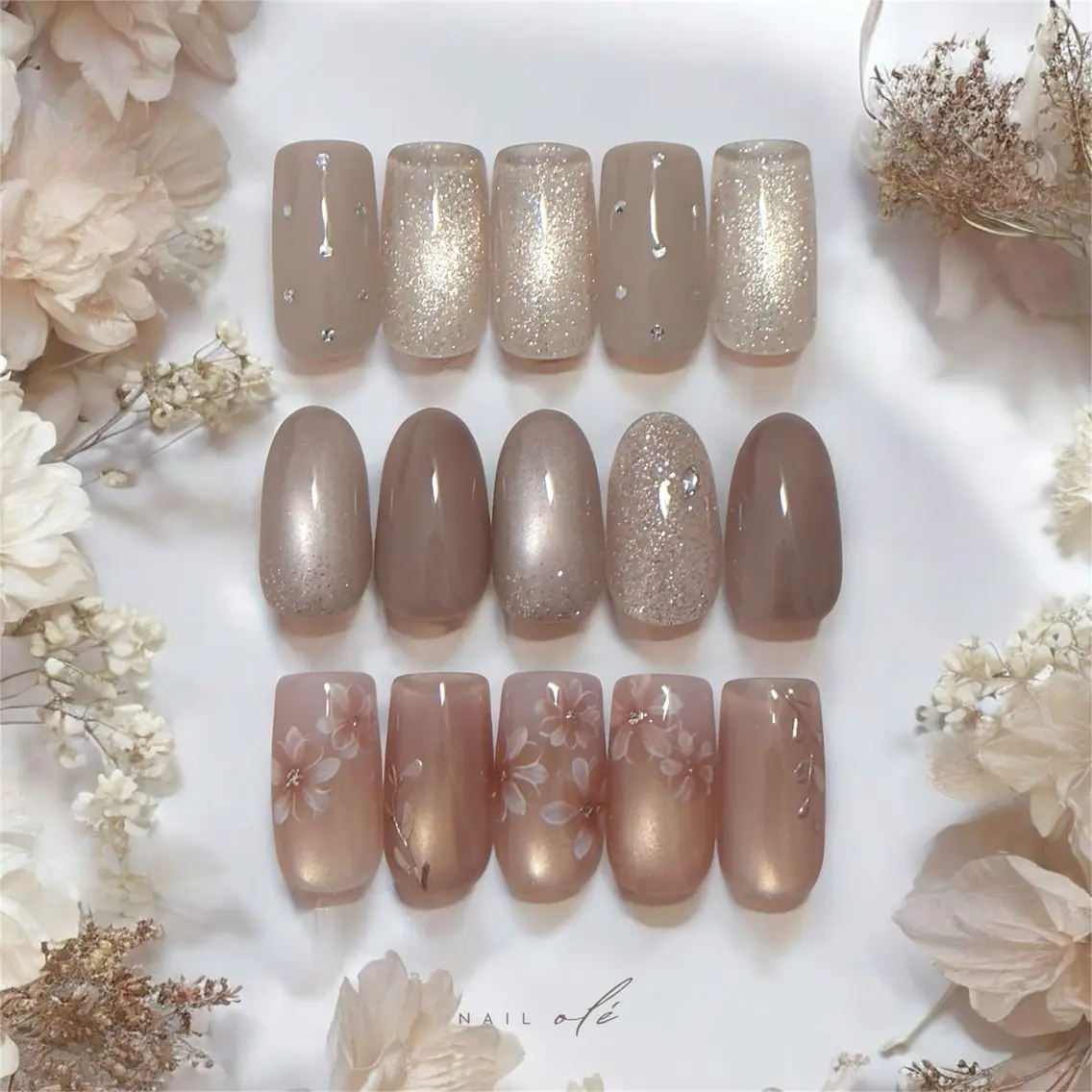 ネイル ブラウン フラワーネイル シンプルネイル ハンドネイル NAIL oleのネイルデザイン