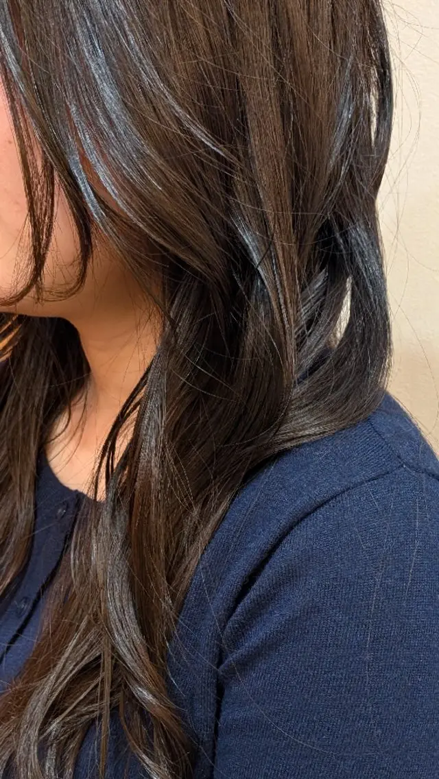 カラー 黒髪 透明感カラー 中根 妃奈のヘアスタイル