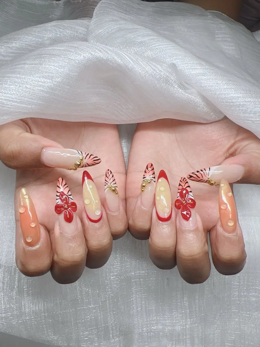 ネイル 長さ出し グラデーション キラキラネイル マグネットネイル ニュアンスネイル Lee Nails チップ長さだし専門店のネイルデザイン